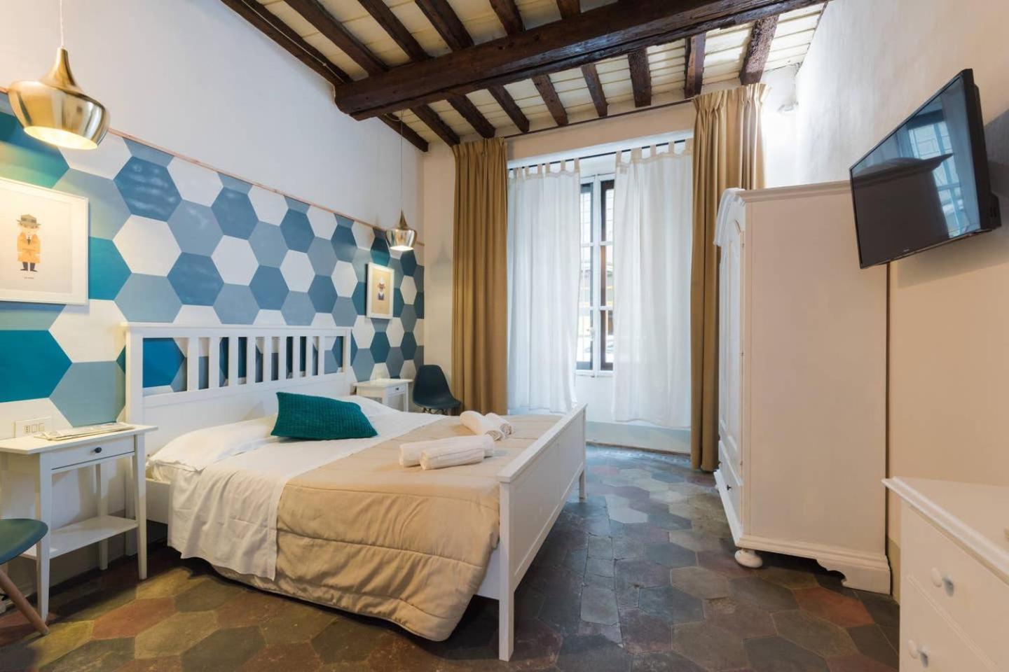 F4 - Santa Croce One Bedroom Flat 2 To 4 Guests Florence Ngoại thất bức ảnh